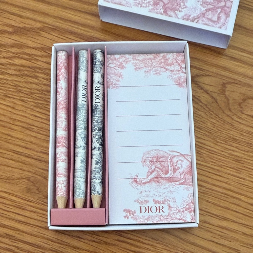 Dior Pink Stationery Set - Picture 2 of 5